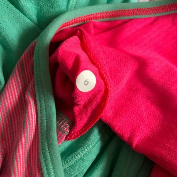Lululemon No Limits tank  6 - Picture 5 of 6